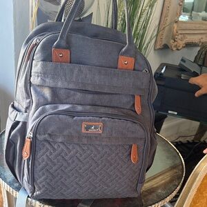 BoobleRoo very stylish and highly functional diaper bag in grey.